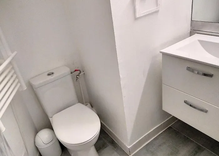 Graziella 403 公寓 *