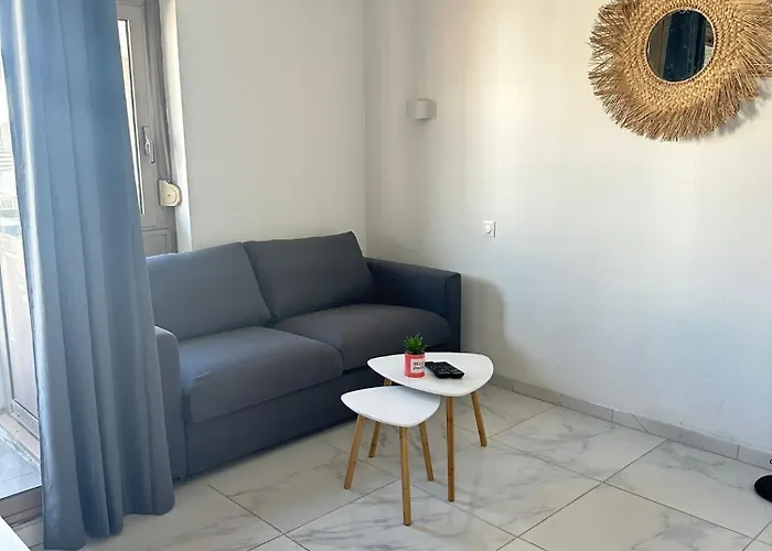 Graziella 403 公寓 *